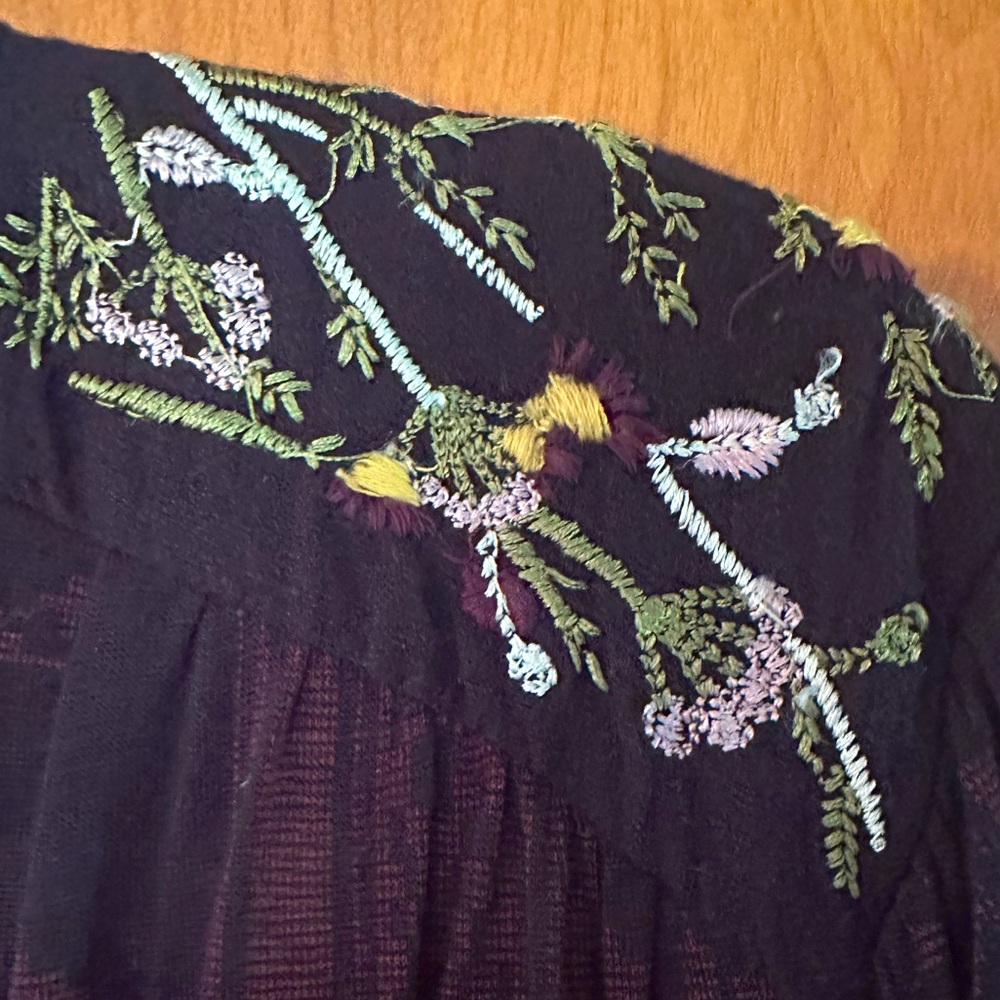 Lucky Brand Black Burgundy with Floral Embroidery Bell Sleeve Blouse, size L - Picture 3 of 5